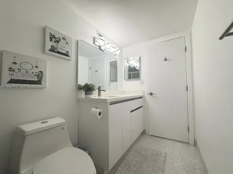 3800 S Ocean Drive Hollywood FL 33019