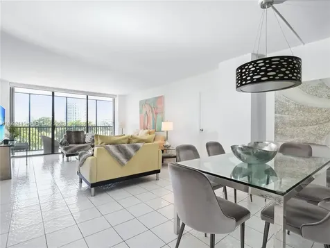 20379 W Country Club Drive Aventura FL 33180