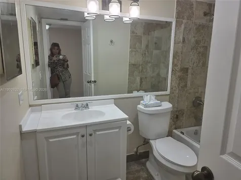 8100 Geneva Court Doral FL 33166