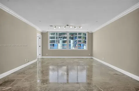 5401 Collins Avenue Miami Beach FL 33140