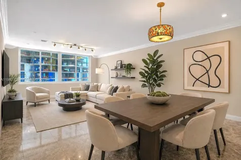 5401 Collins Avenue Miami Beach FL 33140
