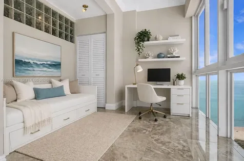 5401 Collins Avenue Miami Beach FL 33140