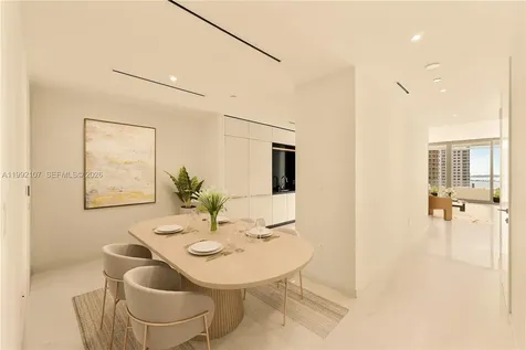 300 Biscayne Boulevard Way Miami FL 33131
