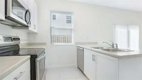 2676 SE 12th Street Homestead FL 33035