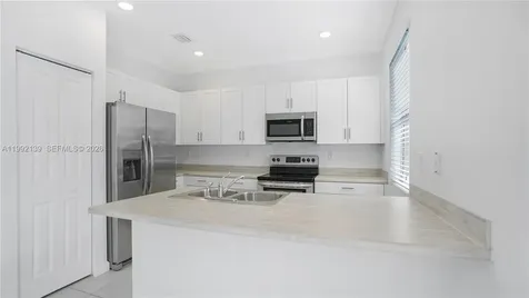 2676 SE 12th Street Homestead FL 33035