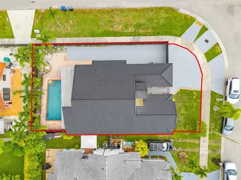 803 NW 133rd Court Miami FL 33182