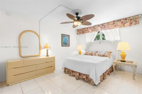 2400 NE 10th Street Pompano Beach FL 33062