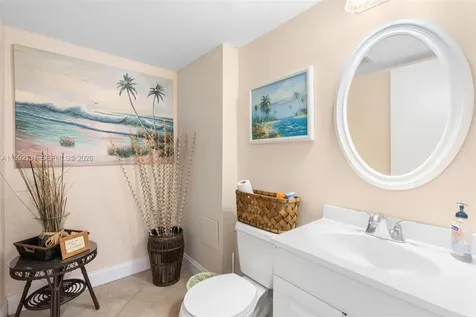 2400 NE 10th Street Pompano Beach FL 33062