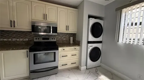 4073 NW 22nd Street Coconut Creek FL 33066