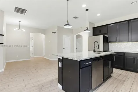 1034 Chelan Falls Drive DeLand FL 32724
