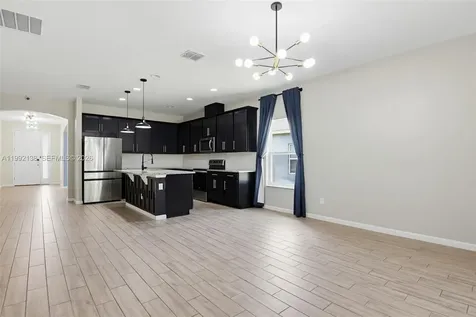 1034 Chelan Falls Drive DeLand FL 32724