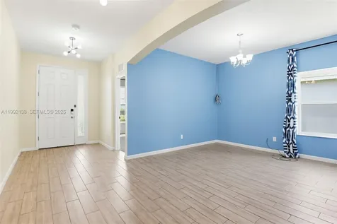 1034 Chelan Falls Drive DeLand FL 32724