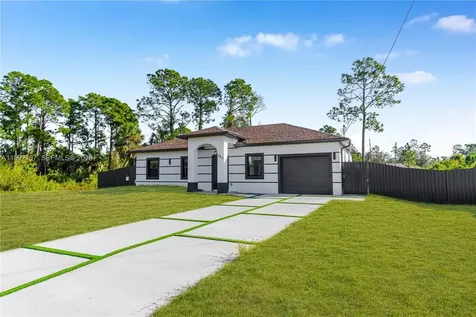 747 S Roma Avenue Lehigh Acres FL 33974