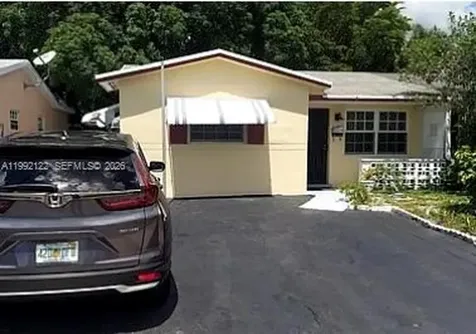 5705 NW 14th Street Lauderhill FL 33313