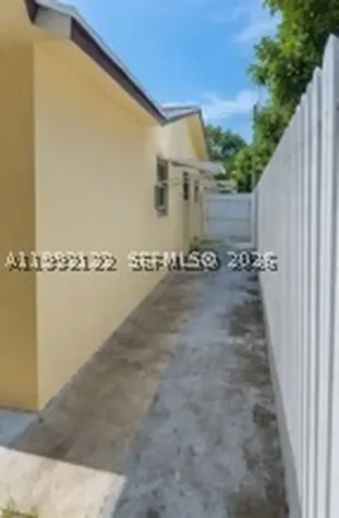5705 NW 14th Street Lauderhill FL 33313