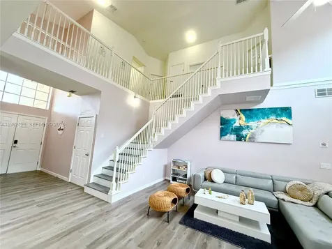143 Windsor Place Davenport FL 33896
