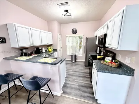 143 Windsor Place Davenport FL 33896