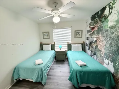 143 Windsor Place Davenport FL 33896