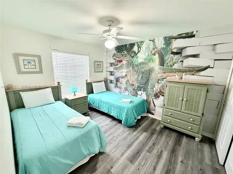 143 Windsor Place Davenport FL 33896