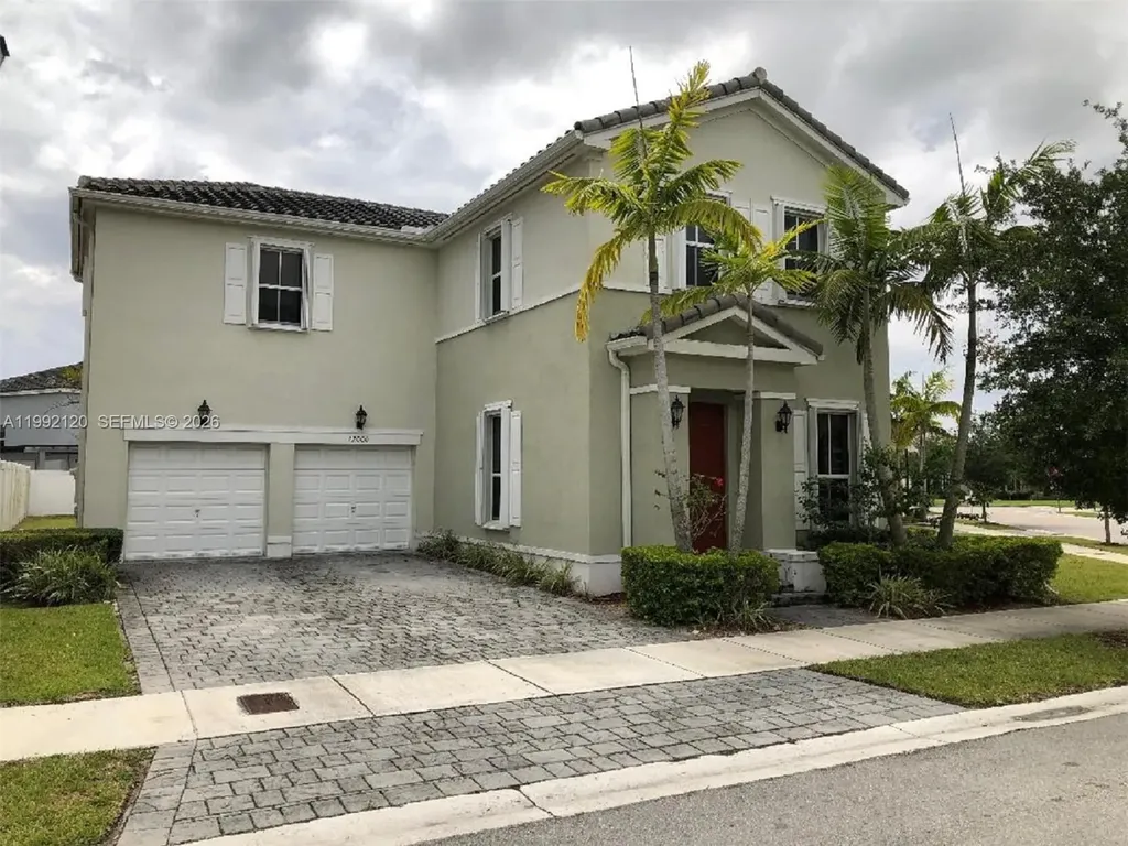 17000 SW 90th Terrace Miami FL 33196