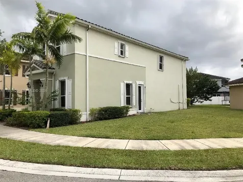 17000 SW 90th Terrace Miami FL 33196