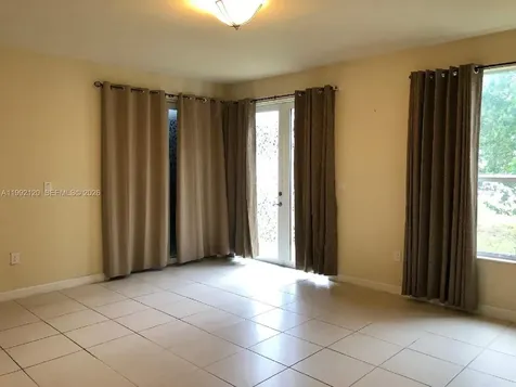 17000 SW 90th Terrace Miami FL 33196