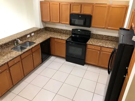 17000 SW 90th Terrace Miami FL 33196