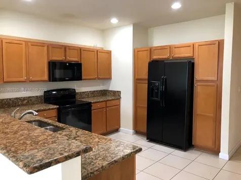 17000 SW 90th Terrace Miami FL 33196