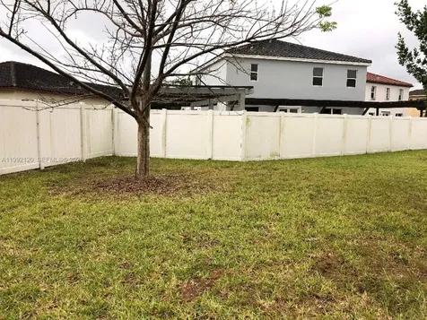 17000 SW 90th Terrace Miami FL 33196
