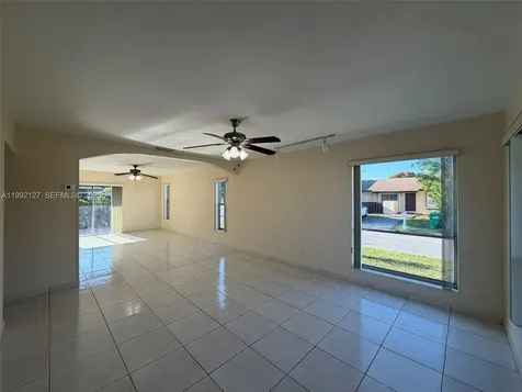 11938 SW 122nd Court Miami FL 33186