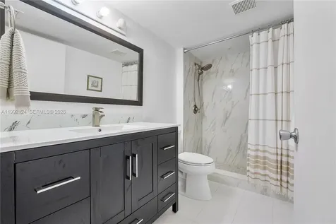 1301 SW 142nd Avenue Pembroke Pines FL 33027