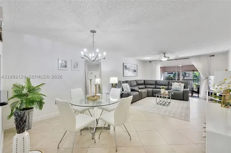 1301 SW 142nd Avenue Pembroke Pines FL 33027