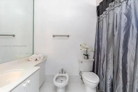 7929 NW 200th Terrace Hialeah FL 33015