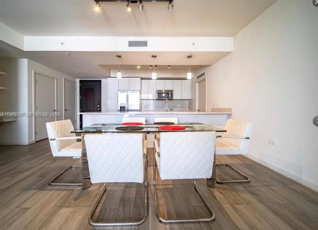 999 SW 1st Avenue Miami FL 33130