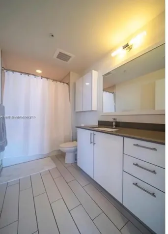 999 SW 1st Avenue Miami FL 33130