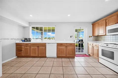 18400 NW 78th Avenue Hialeah FL 33015