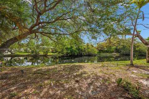 1624 NW 56th Avenue Lauderhill FL 33313