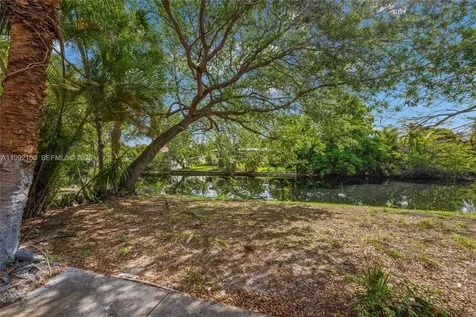 1624 NW 56th Avenue Lauderhill FL 33313