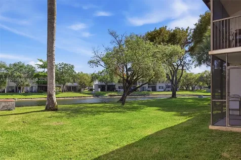9994 Nob Hill Court Sunrise FL 33351