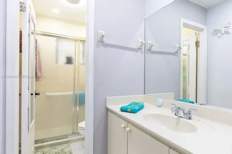 1261 W 43rd Place Hialeah FL 33012