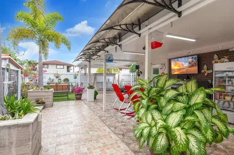 1261 W 43rd Place Hialeah FL 33012