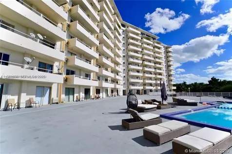 7904 West Drive North Bay Village FL 33141