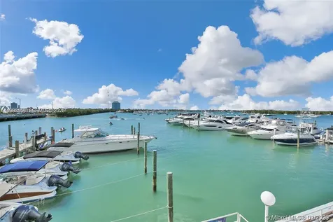 7904 West Drive North Bay Village FL 33141