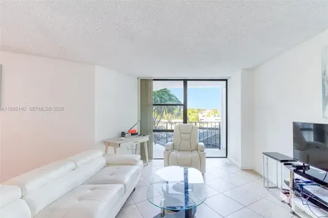 800 Parkview Drive Hallandale Beach FL 33009
