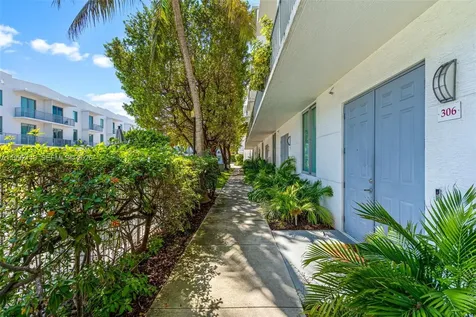 2134 Van Buren Street Hollywood FL 33020
