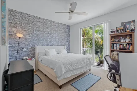 2134 Van Buren Street Hollywood FL 33020