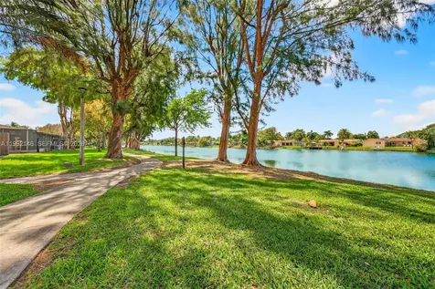 10351 Juniper Court Pembroke Pines FL 33026