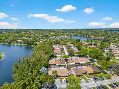 10351 Juniper Court Pembroke Pines FL 33026