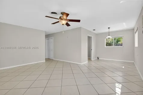 3900 NE 22nd Avenue Lighthouse Point FL 33064