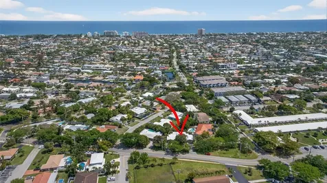 3900 NE 22nd Avenue Lighthouse Point FL 33064